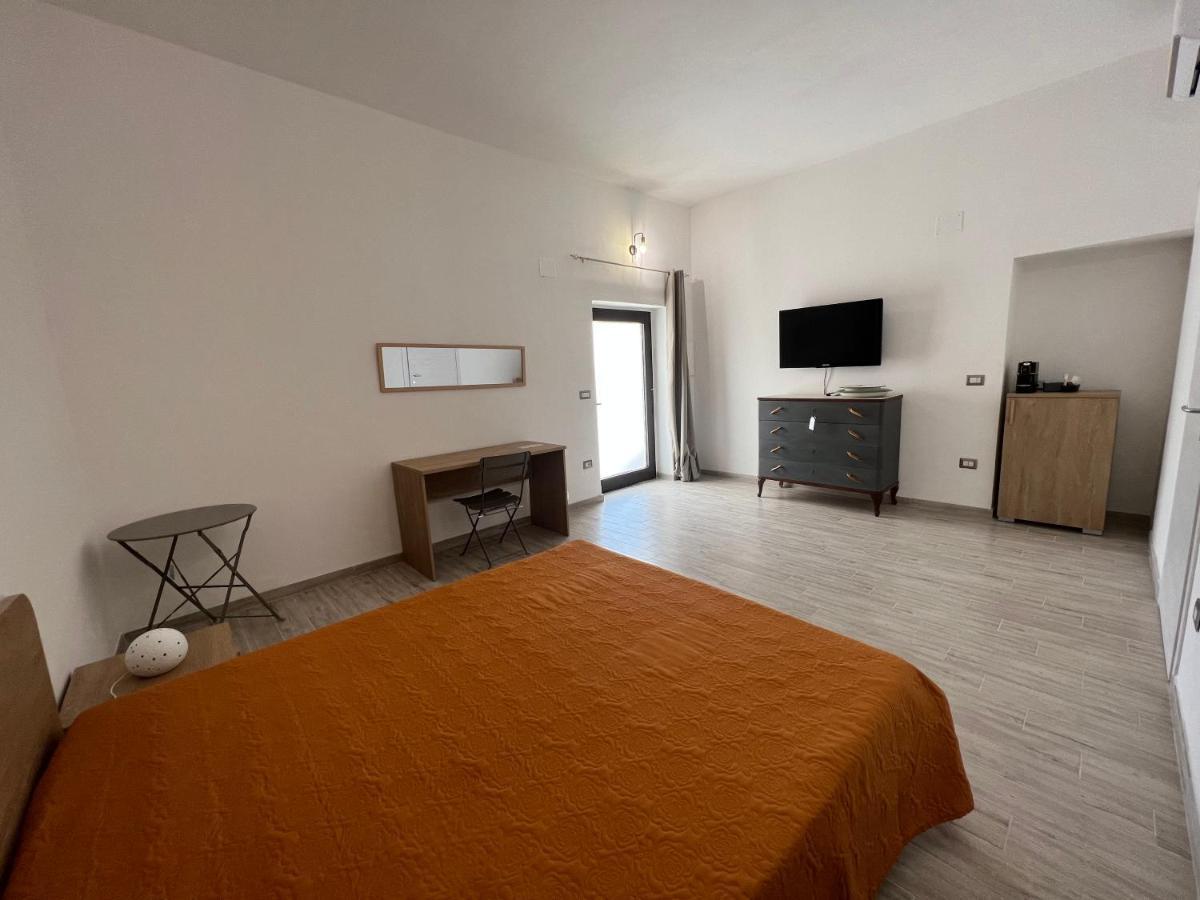 Residenza Giulia Hotell Scanzano Jonico Exteriör bild