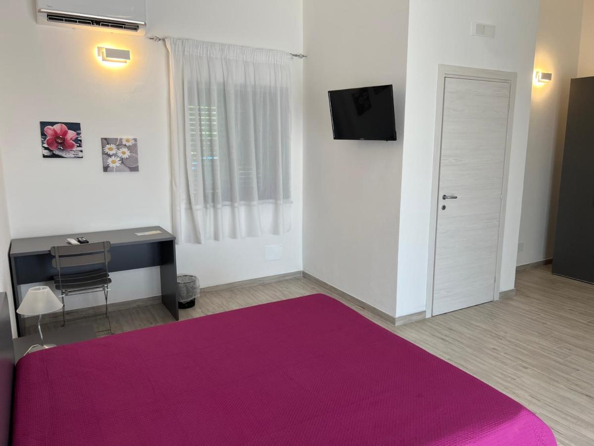 Residenza Giulia Hotell Scanzano Jonico Exteriör bild